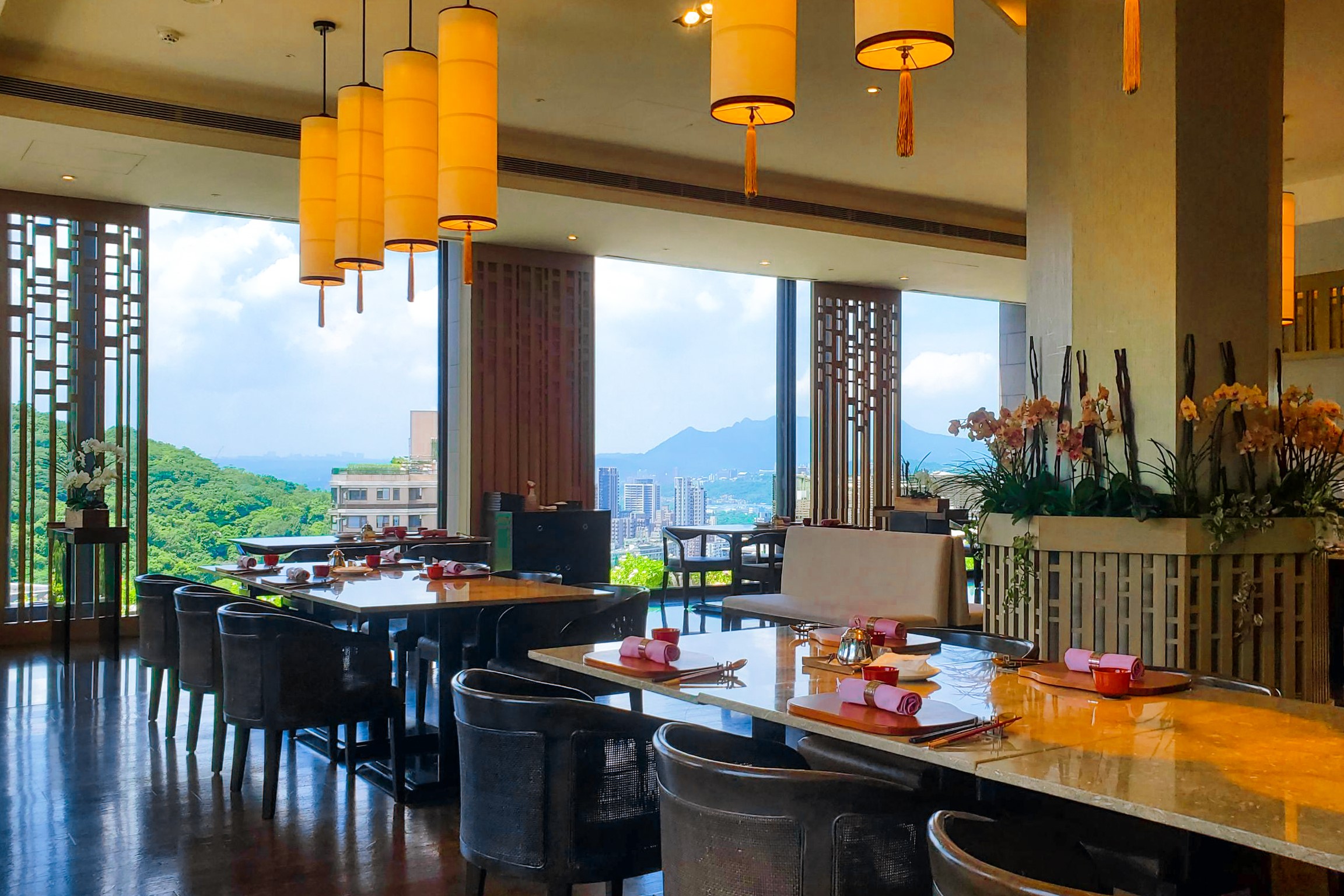 The 【Chinese Cuisine】 restaurant has been nominated by the 